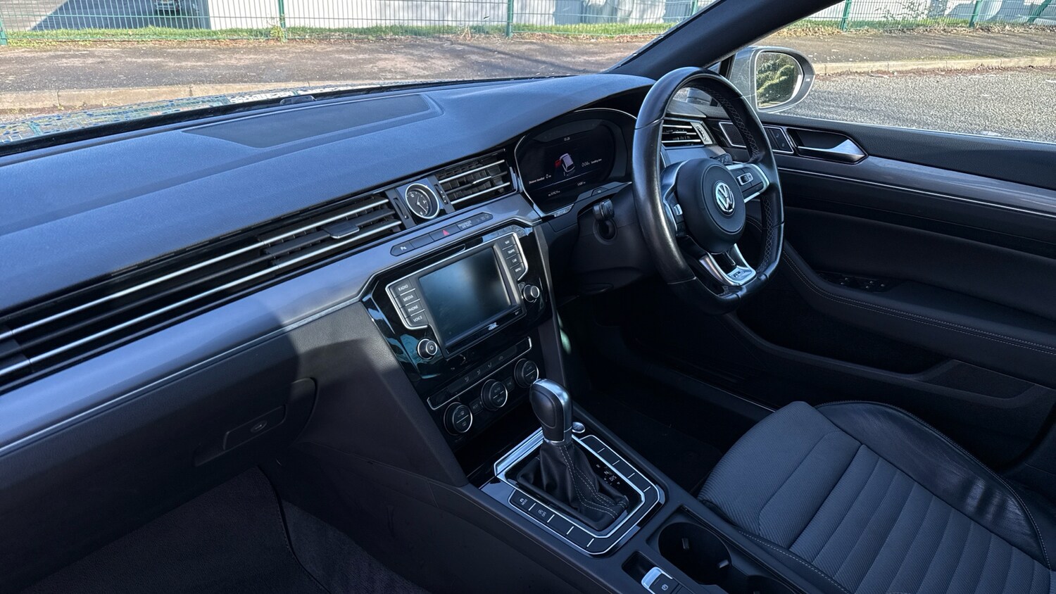 Used Volkswagen Passat 2017 for sale - 77557123: Photo 9