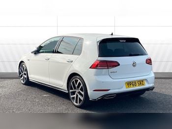 Used Volkswagen Golf 2018 for sale - 79240404: Photo