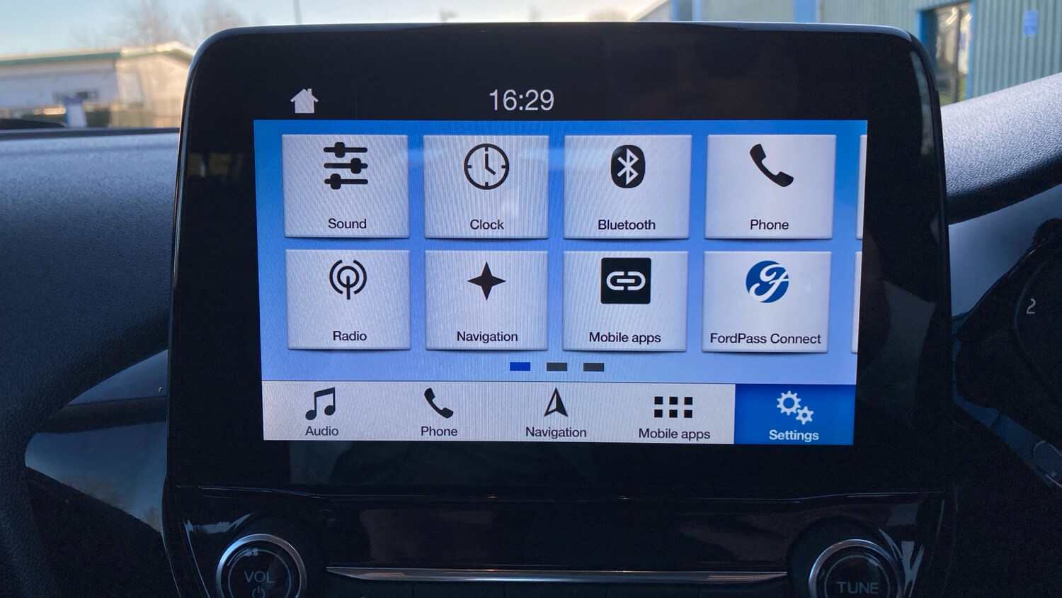 Used Ford Fiesta 2018 for sale - 77945936: Photo 12