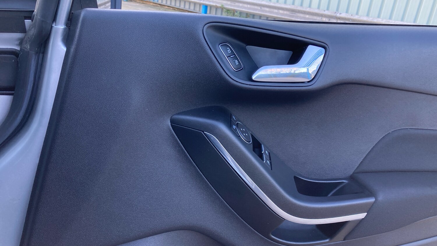 Used Ford Fiesta 2018 for sale - 77945936: Photo 36