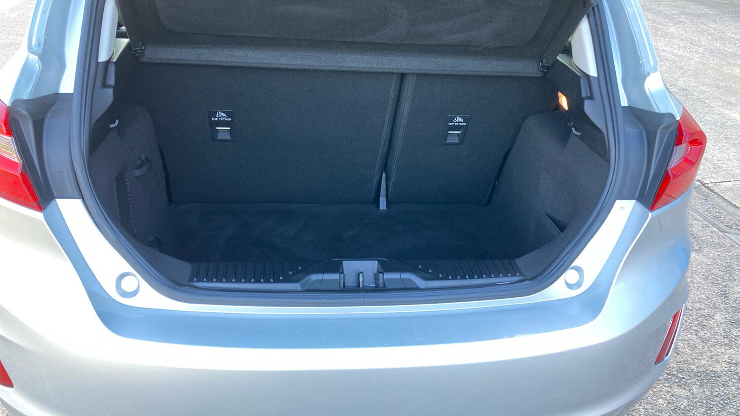 Used Ford Fiesta 2018 for sale - 77945936: Photo 42