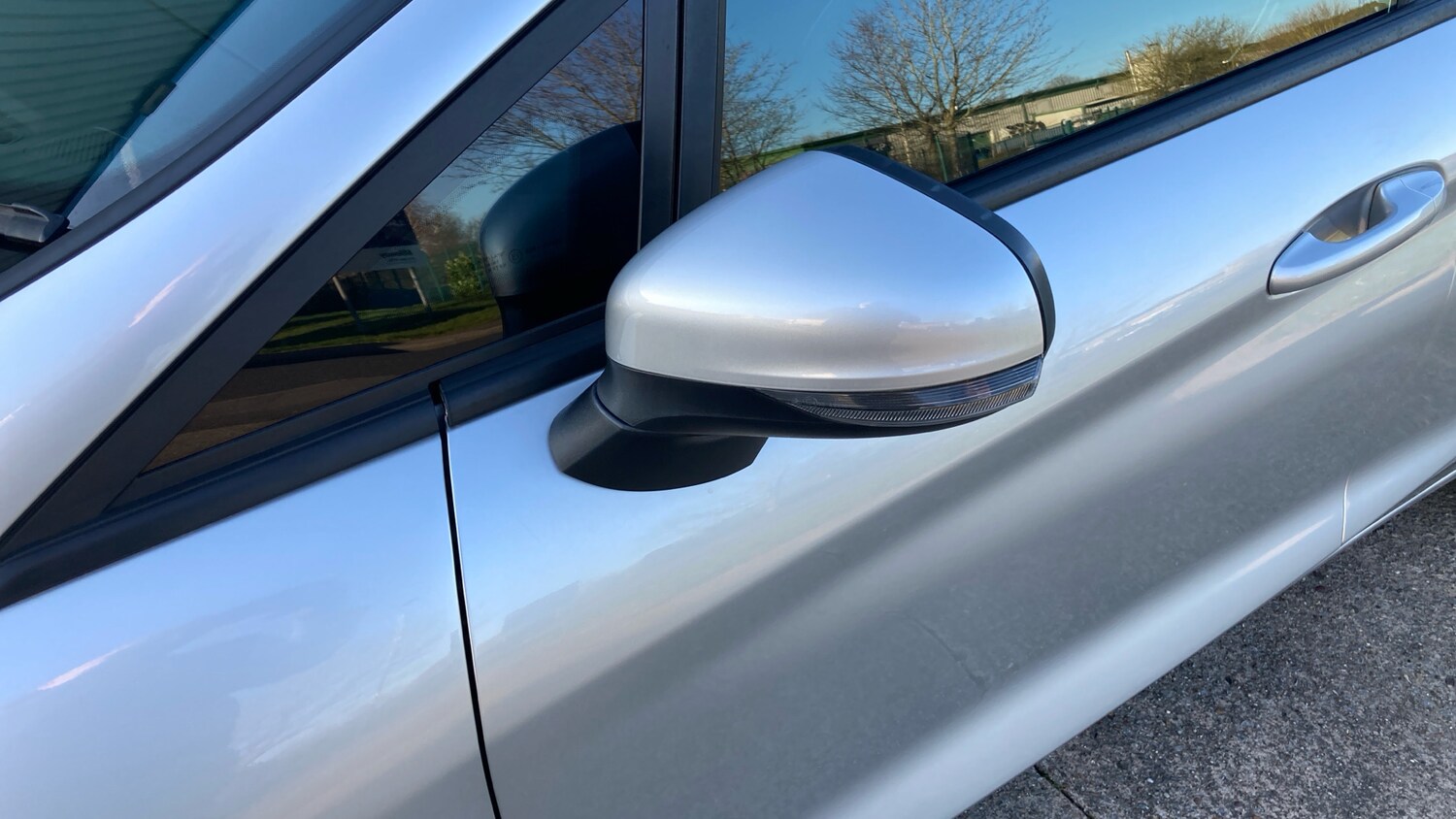 Used Ford Fiesta 2018 for sale - 77945936: Photo 44