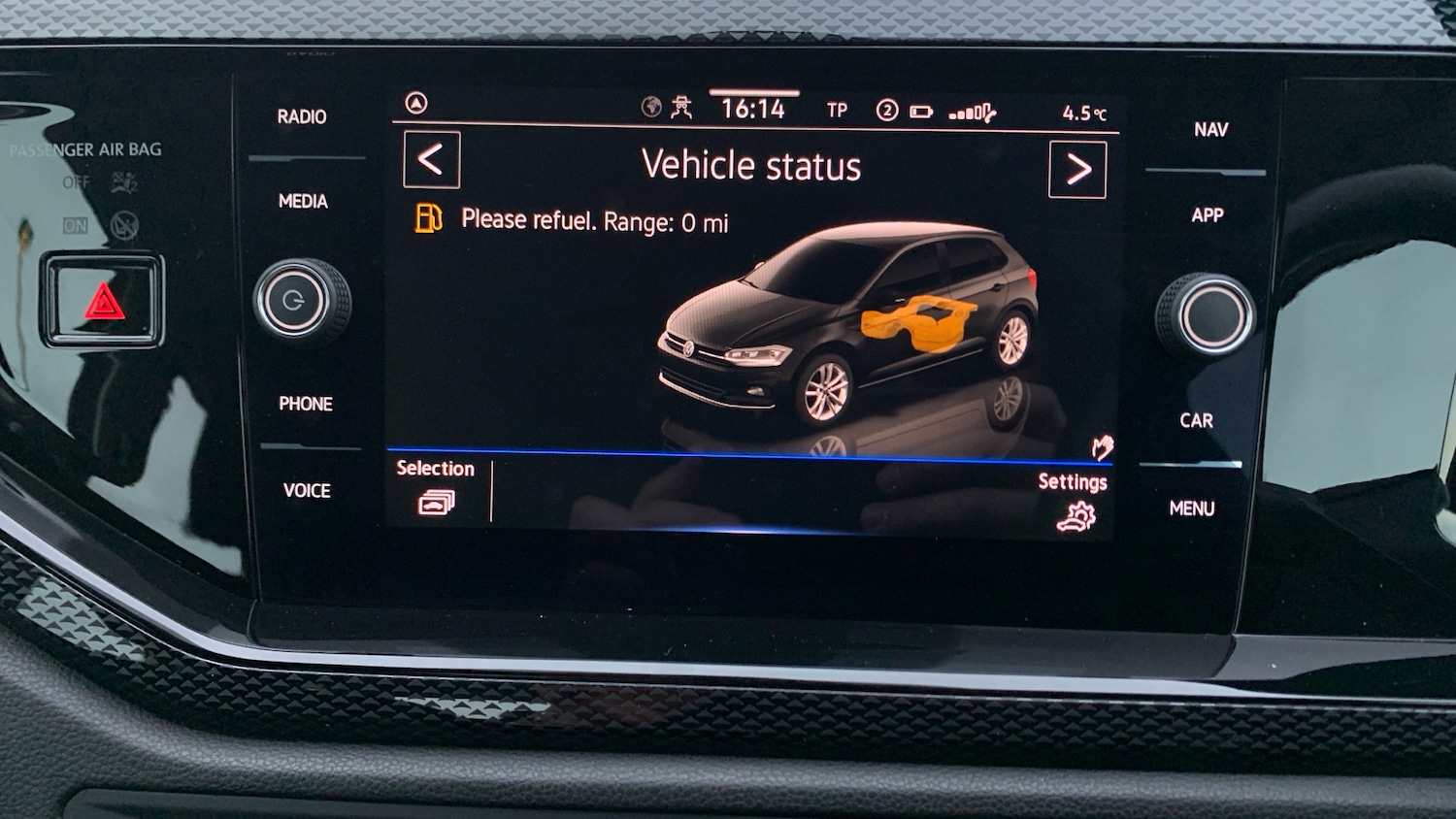 Used Volkswagen Polo 2024 for sale - 77116384: Photo 42