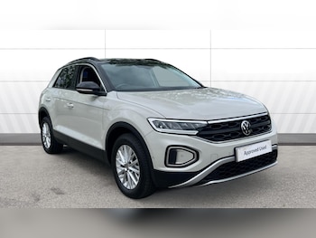 Used Volkswagen T-Roc 2024 for sale - 78564894: Photo