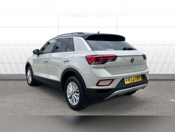 Used Volkswagen T-Roc 2024 for sale - 78564894: Photo