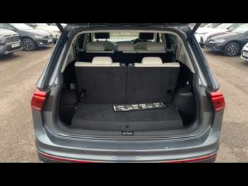 Used Volkswagen Tiguan Allspace 2023 for sale - 75133139: Photo