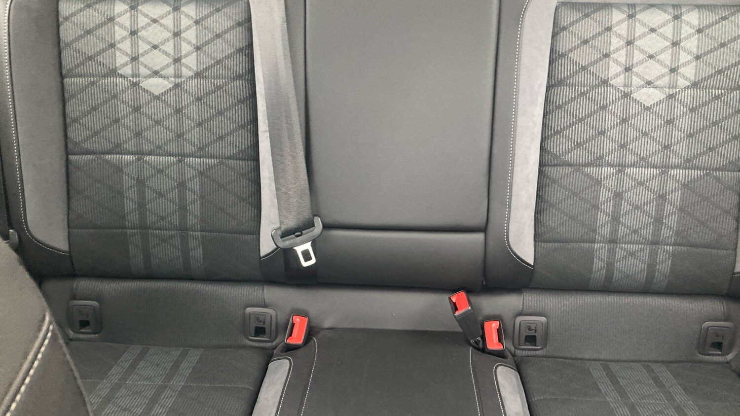 Used Volkswagen T-Roc 2023 for sale - 77336439: Photo 15