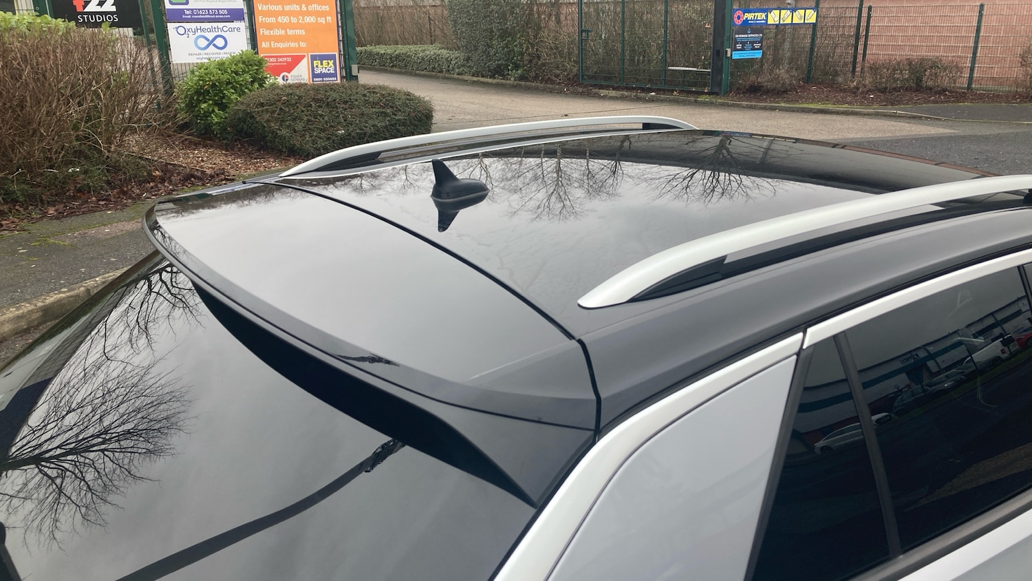 Used Volkswagen T-Roc 2023 for sale - 77336439: Photo 22