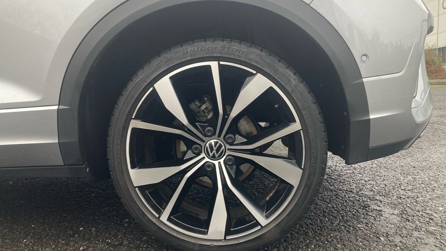 Used Volkswagen T-Roc 2023 for sale - 77336439: Photo 7