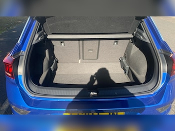 Used Volkswagen T-Roc 2019 for sale - 76181326: Photo 4