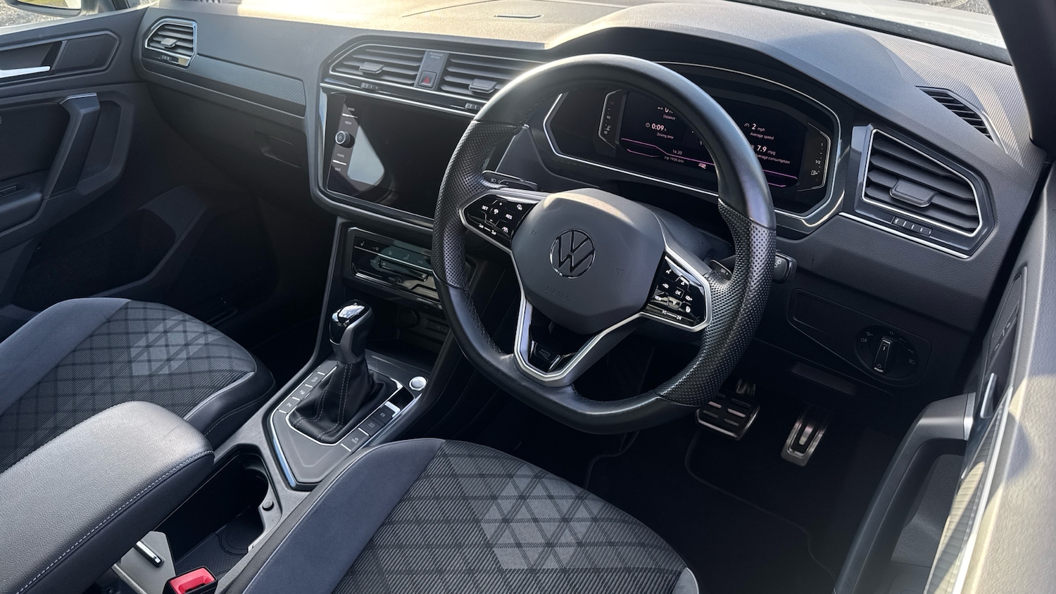 Used Volkswagen Tiguan 2022 for sale - 76921178: Photo 11