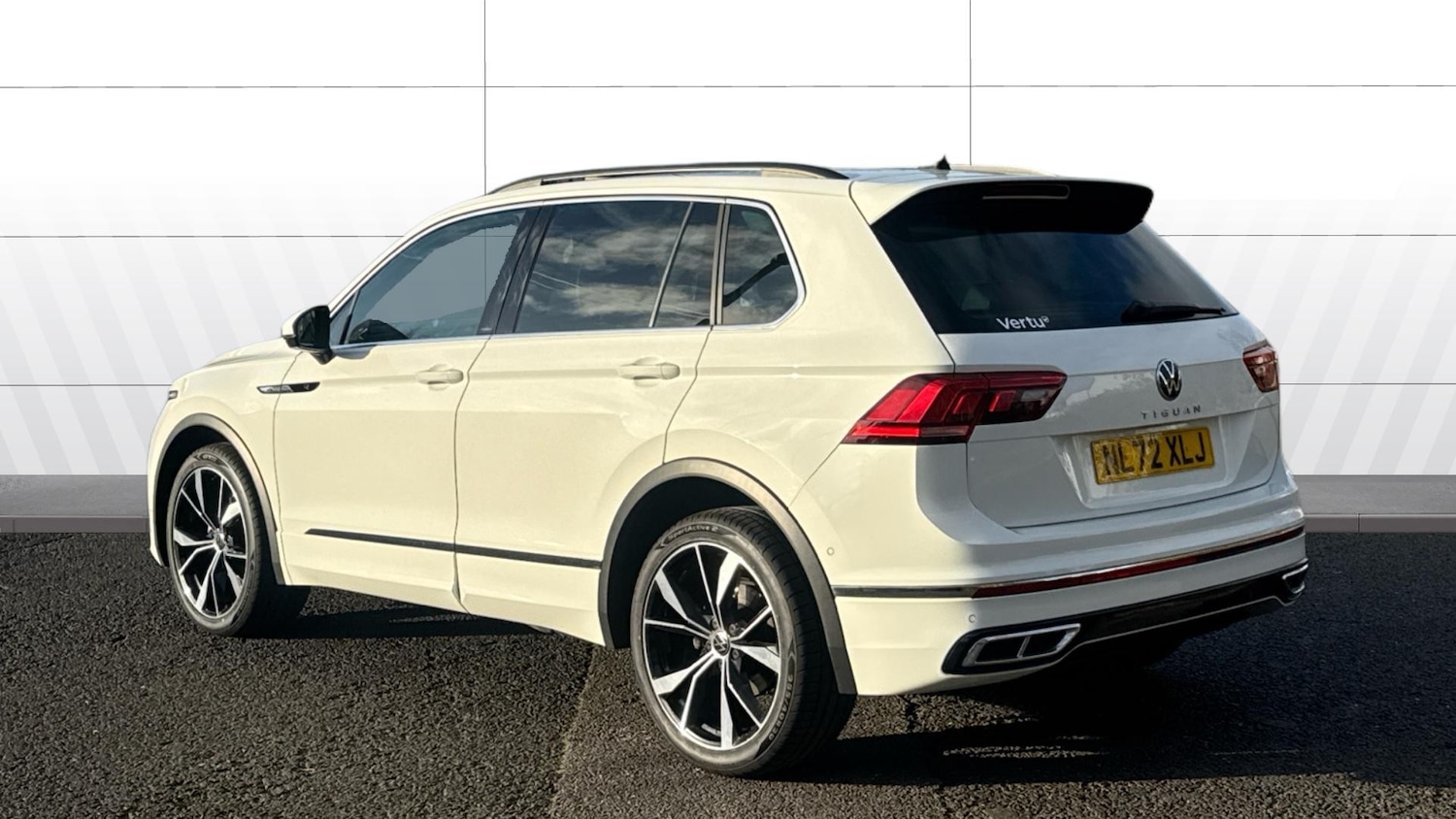 Used Volkswagen Tiguan 2022 for sale - 76921178: Photo 2