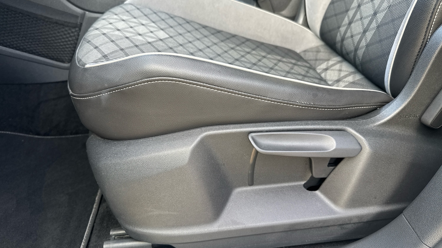 Used Volkswagen Tiguan 2022 for sale - 76921178: Photo 22