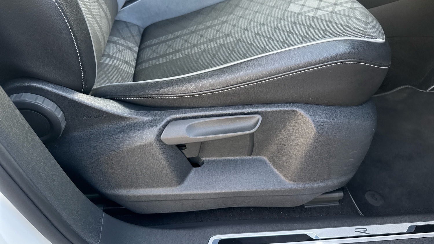 Used Volkswagen Tiguan 2022 for sale - 76921178: Photo 27