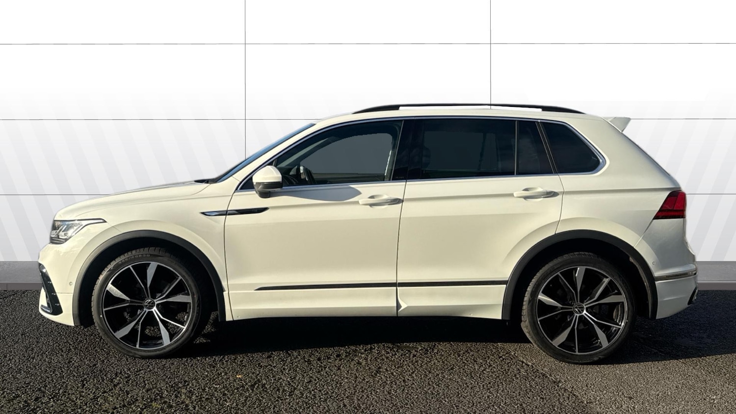 Used Volkswagen Tiguan 2022 for sale - 76921178: Photo 5