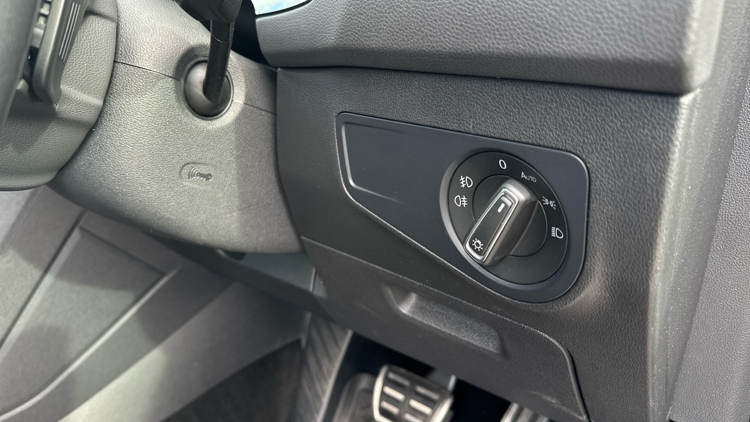 Used Volkswagen Tiguan 2019 for sale - 78027639: Photo 35