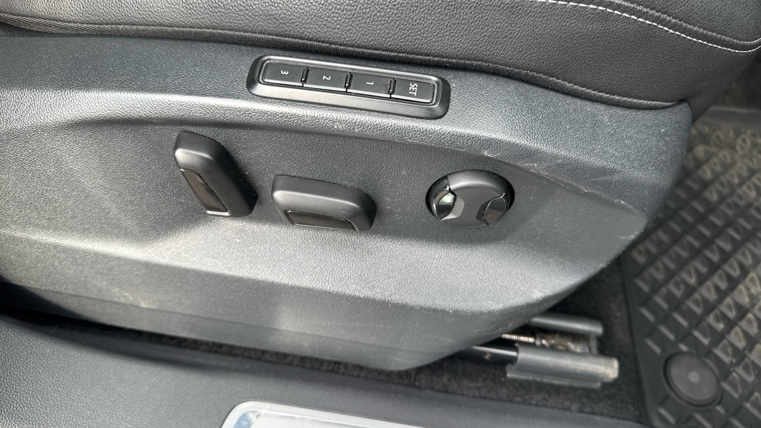 Used Volkswagen Tiguan 2019 for sale - 78027639: Photo 37