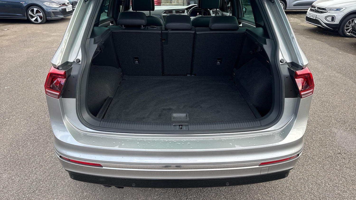 Used Volkswagen Tiguan 2019 for sale - 78027639: Photo 4