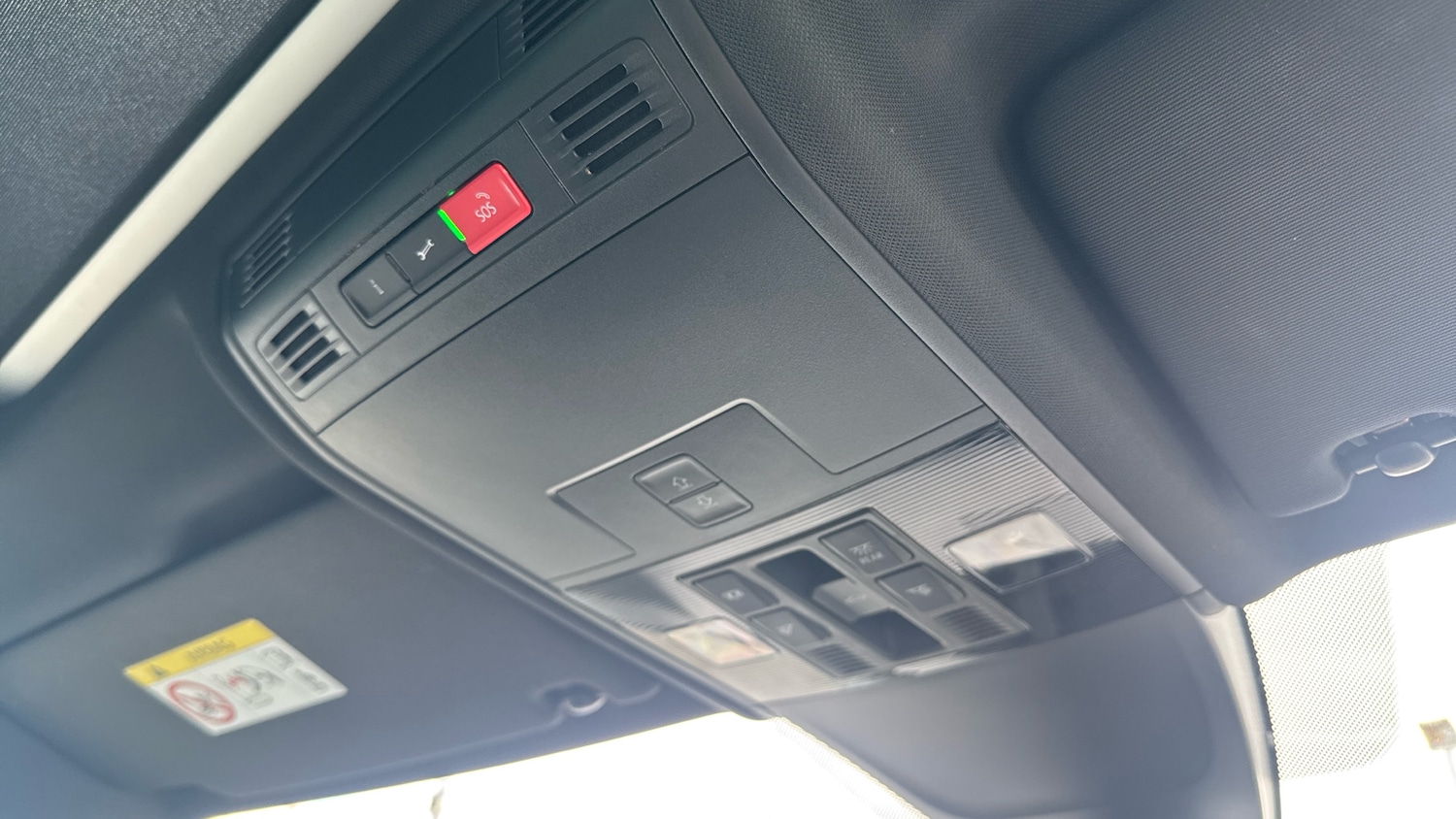 Used Volkswagen Tiguan 2019 for sale - 78027639: Photo 42