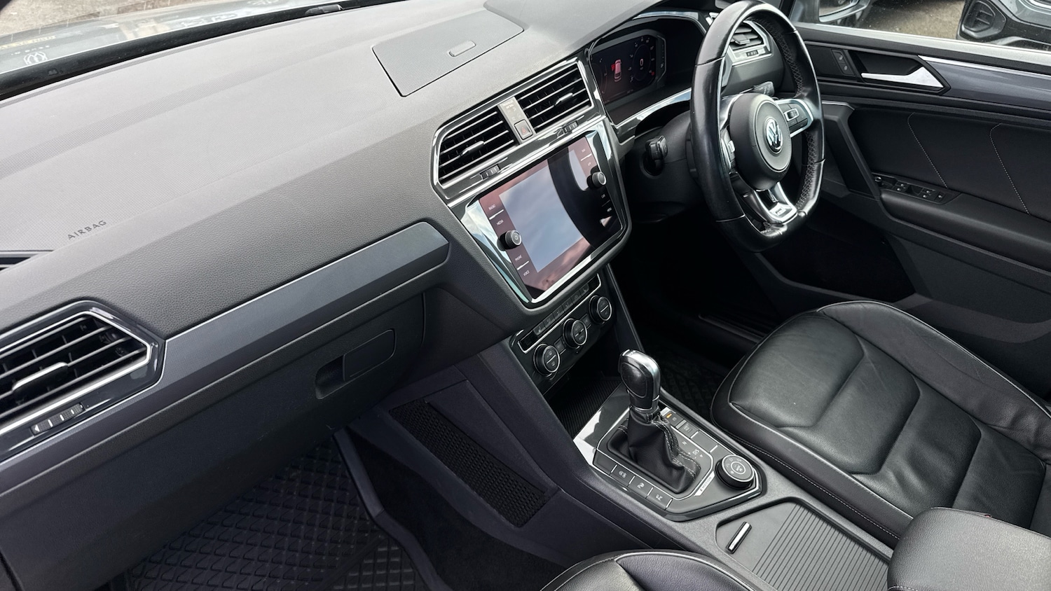 Used Volkswagen Tiguan 2019 for sale - 78027639: Photo 9