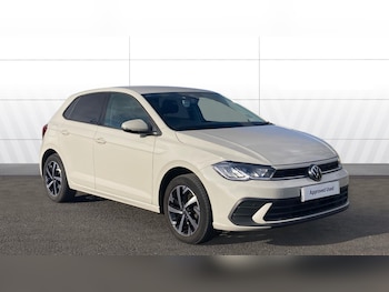 Used Volkswagen Polo 2024 for sale - 77900867: Photo
