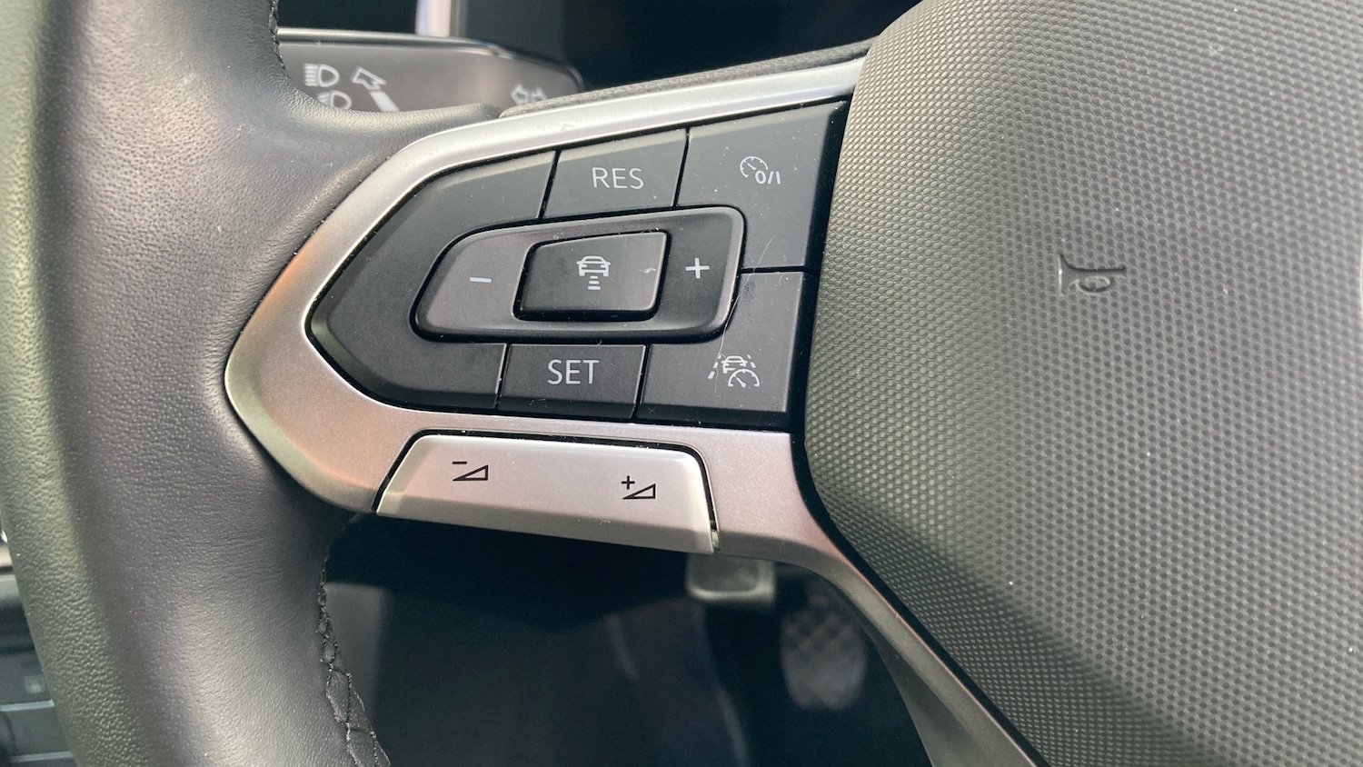 Used Volkswagen Polo 2024 for sale - 77900867: Photo 31