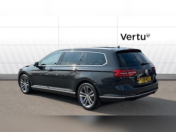 Used Volkswagen Passat 2019 for sale - 75790311: Photo