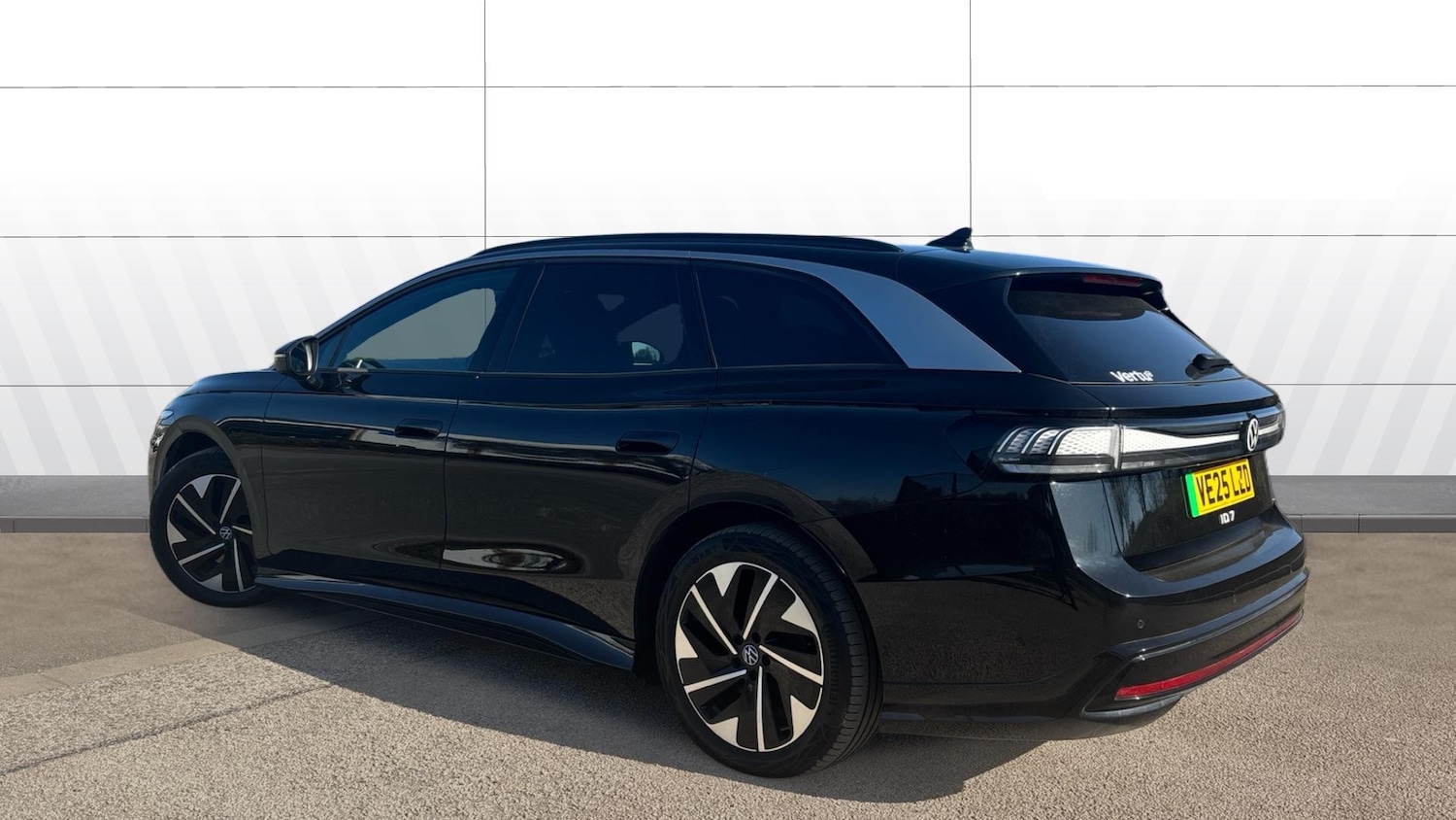 Used Volkswagen ID.7 2025 for sale - 77961668: Photo 2