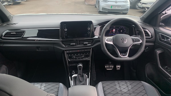 Used Volkswagen T-Roc 2025 for sale - 76063678: Photo 10