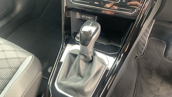 Used Volkswagen T-Roc 2025 for sale - 76063678: Photo 13