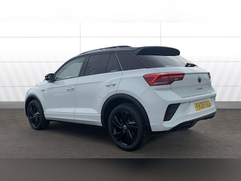 Used Volkswagen T-Roc 2025 for sale - 76063678: Photo 2