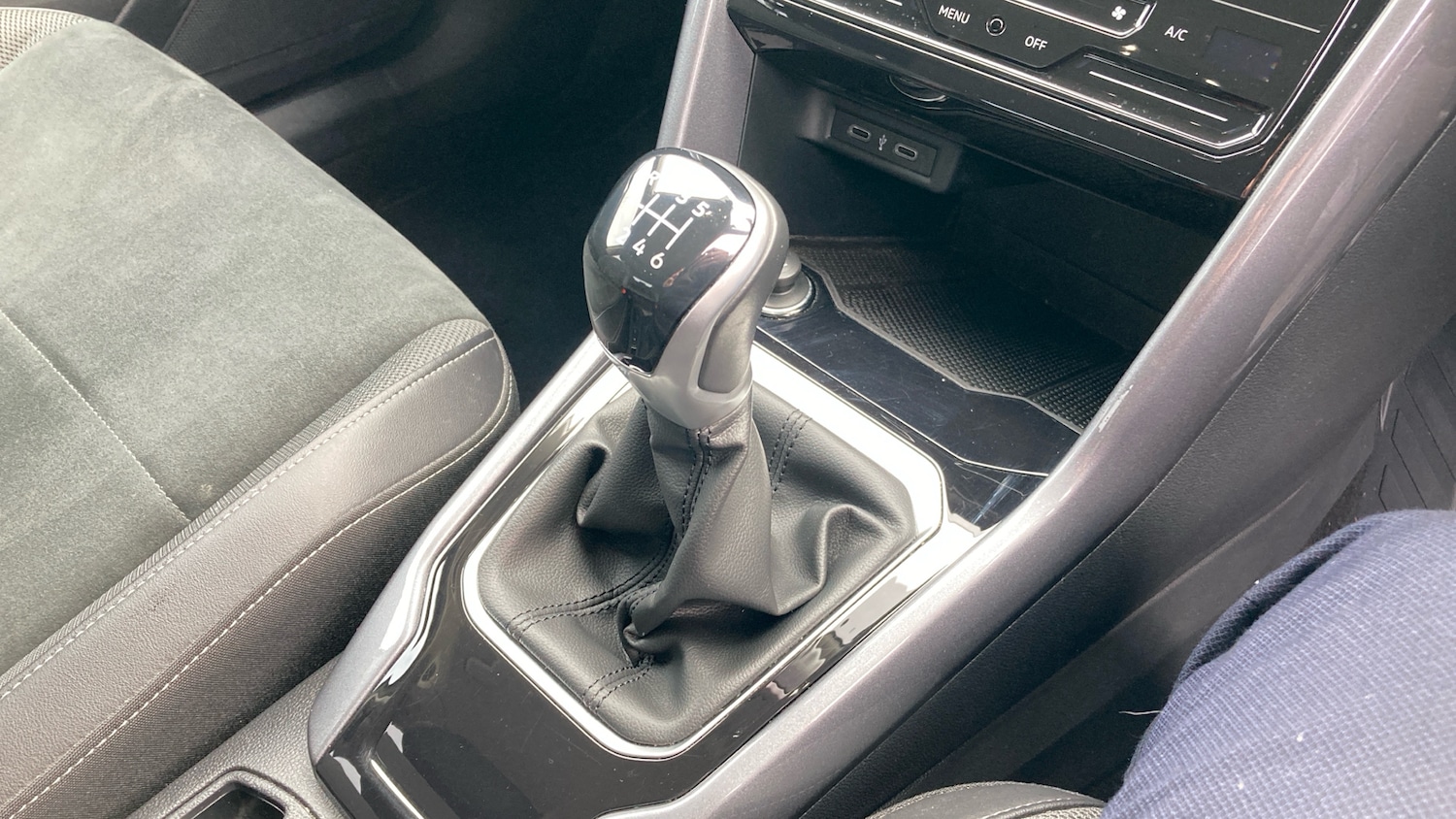 Used Volkswagen T-Roc 2022 for sale - 77760526: Photo 13