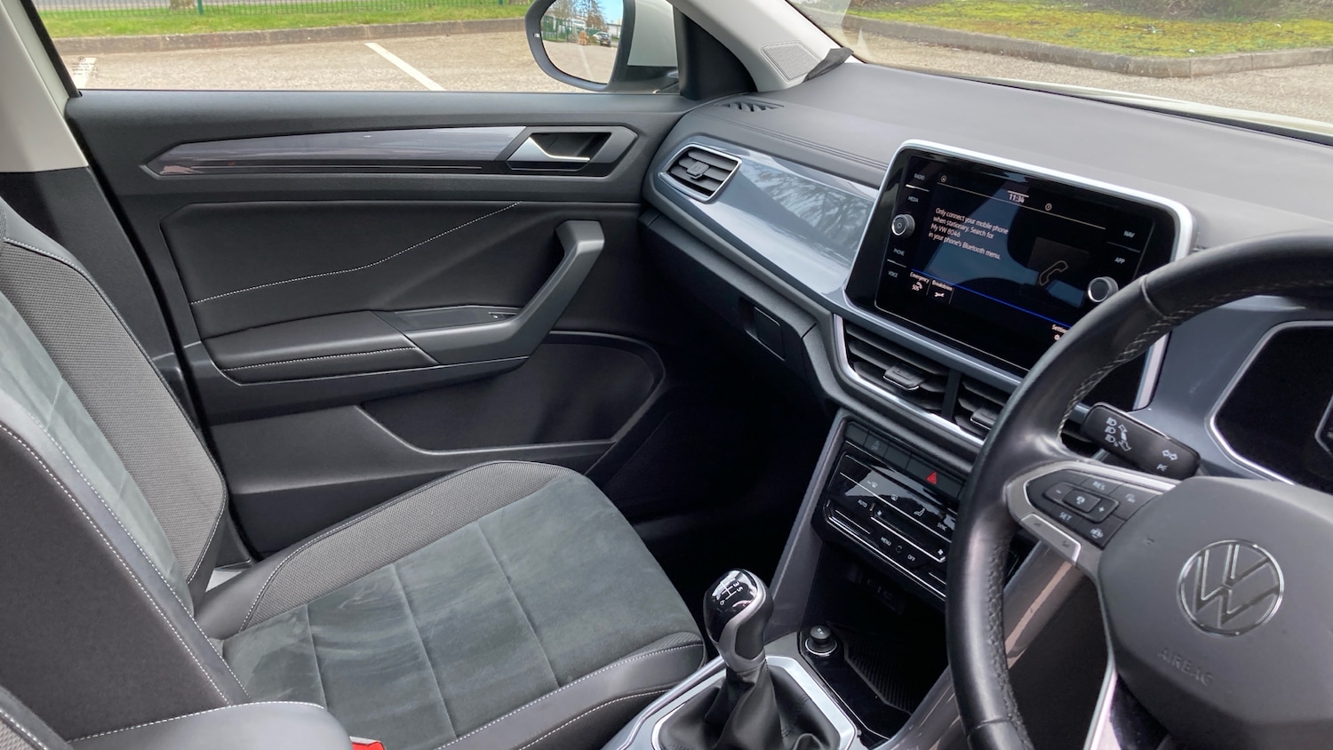 Used Volkswagen T-Roc 2022 for sale - 77760526: Photo 14