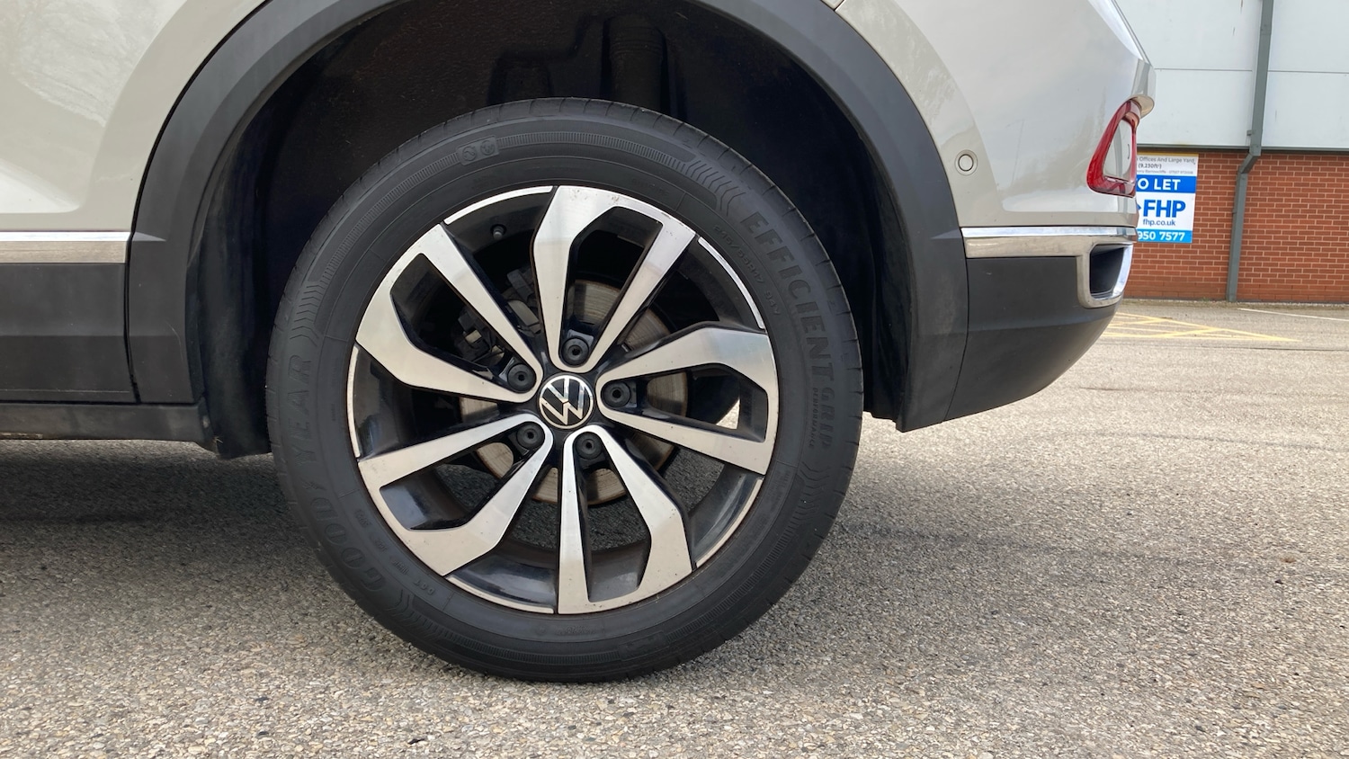 Used Volkswagen T-Roc 2022 for sale - 77760526: Photo 7