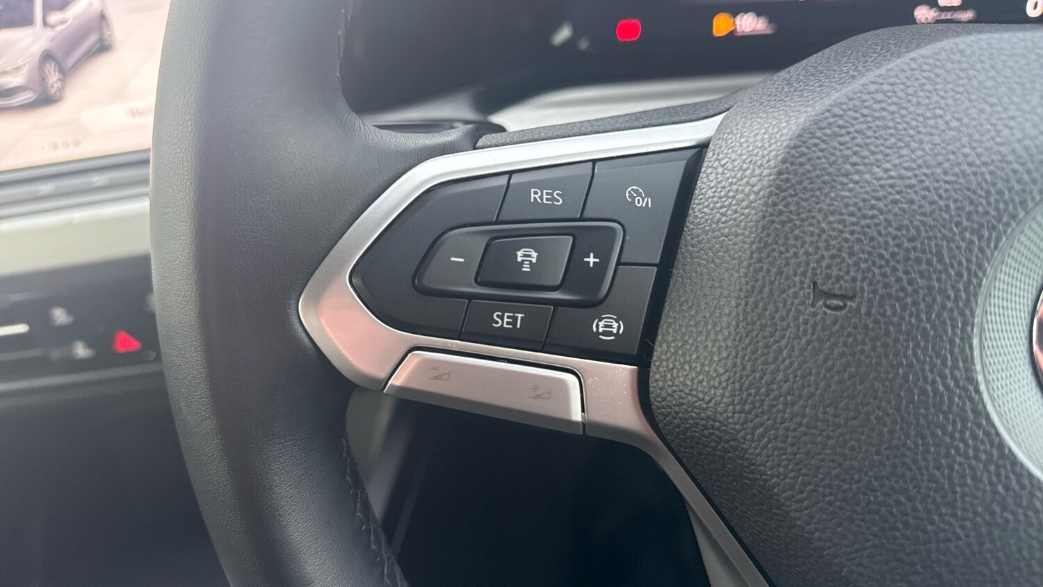 Used Volkswagen Golf 2022 for sale - 77817866: Photo 23