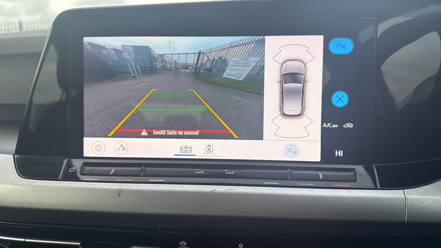 Used Volkswagen Golf 2022 for sale - 77817866: Photo 36