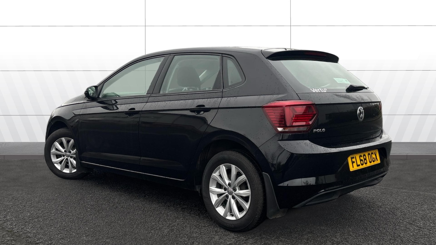 Used Volkswagen Polo 2018 for sale - 77336431: Photo 2