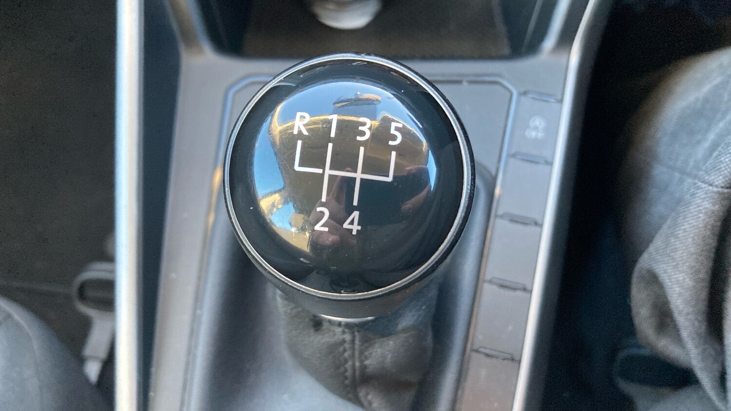 Used Volkswagen Polo 2018 for sale - 77336431: Photo 32