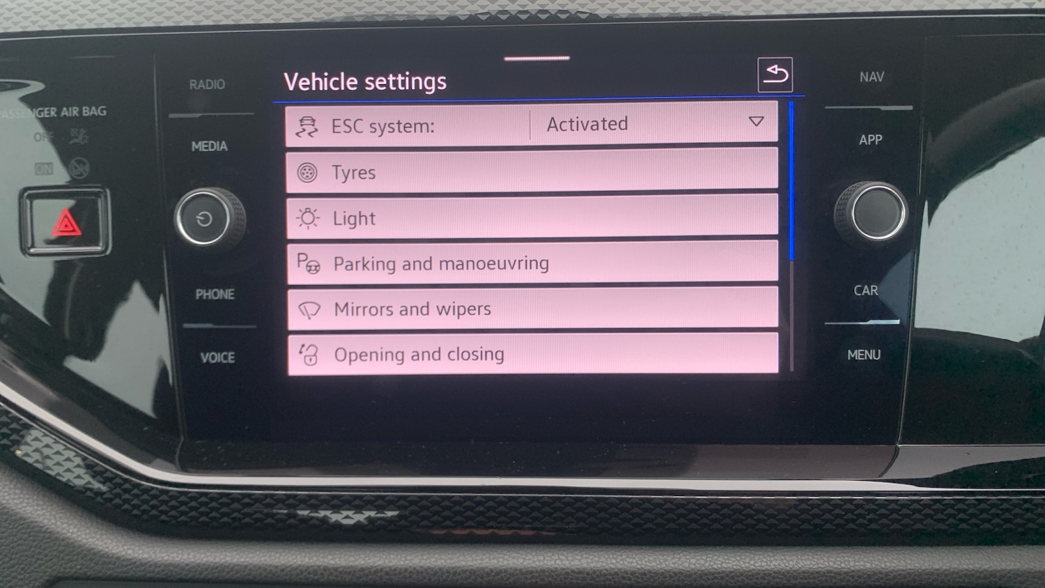 Used Volkswagen Polo 2022 for sale - 76980751: Photo 40