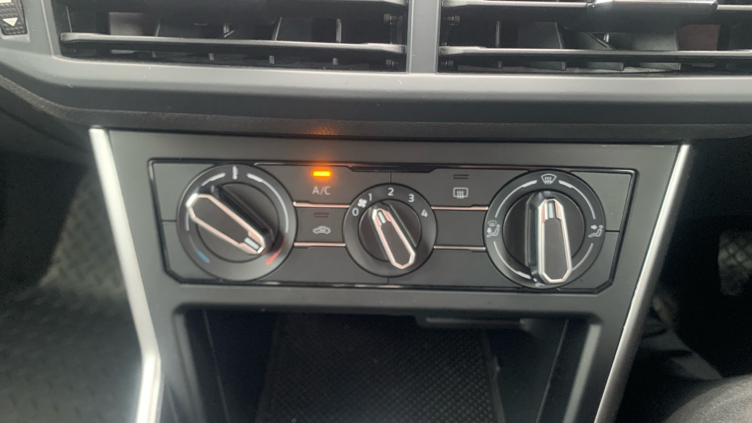 Used Volkswagen Polo 2022 for sale - 76980751: Photo 47