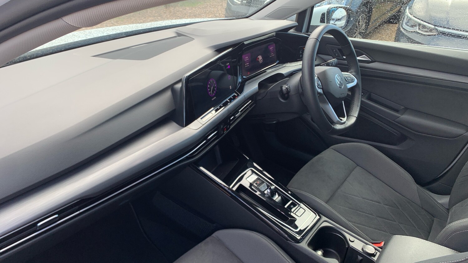 Used Volkswagen Golf 2023 for sale - 77898709: Photo 9