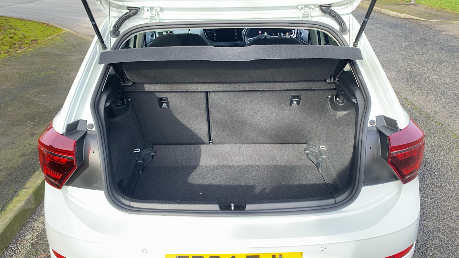 Used Volkswagen Polo 2024 for sale - 77599239: Photo 4