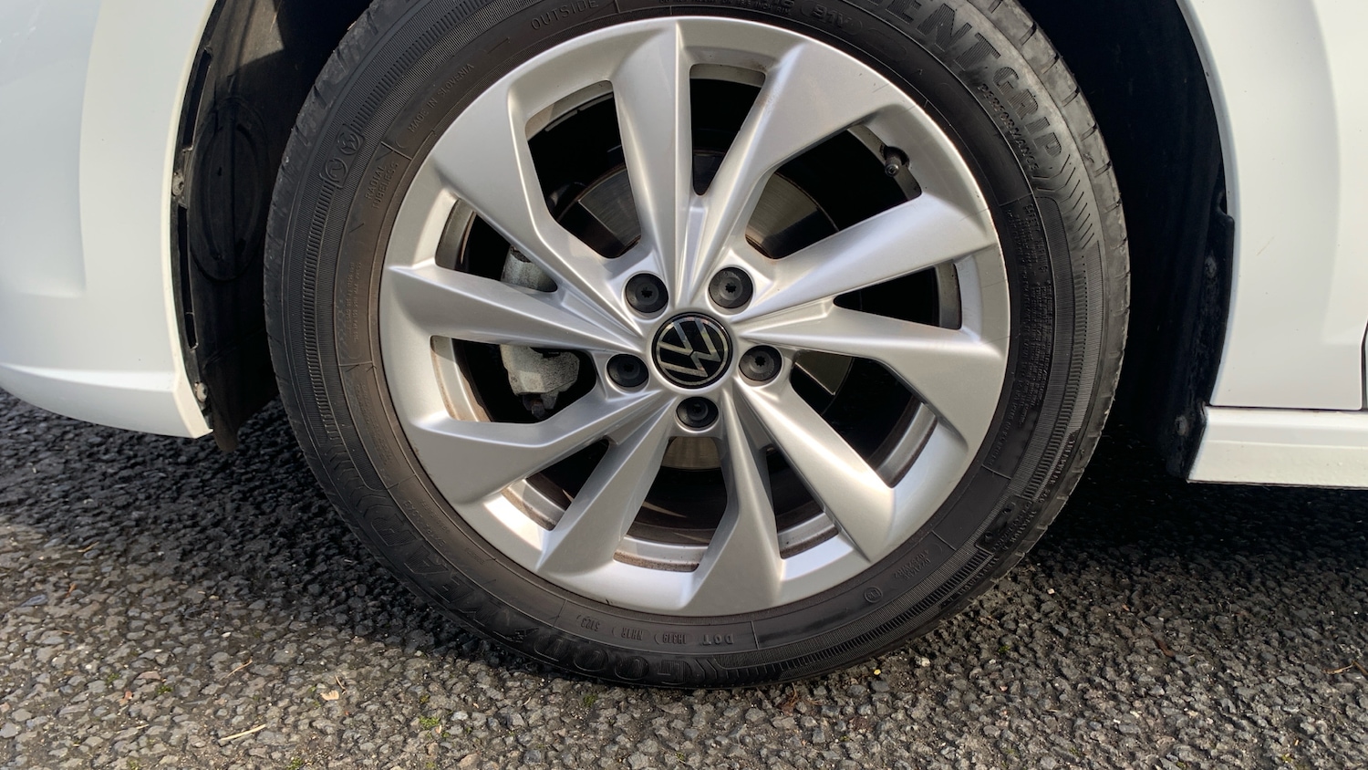 Used Volkswagen Polo 2024 for sale - 77599239: Photo 57