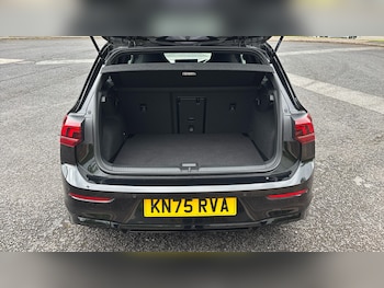 Used Volkswagen Golf 2025 for sale - 78941339: Photo
