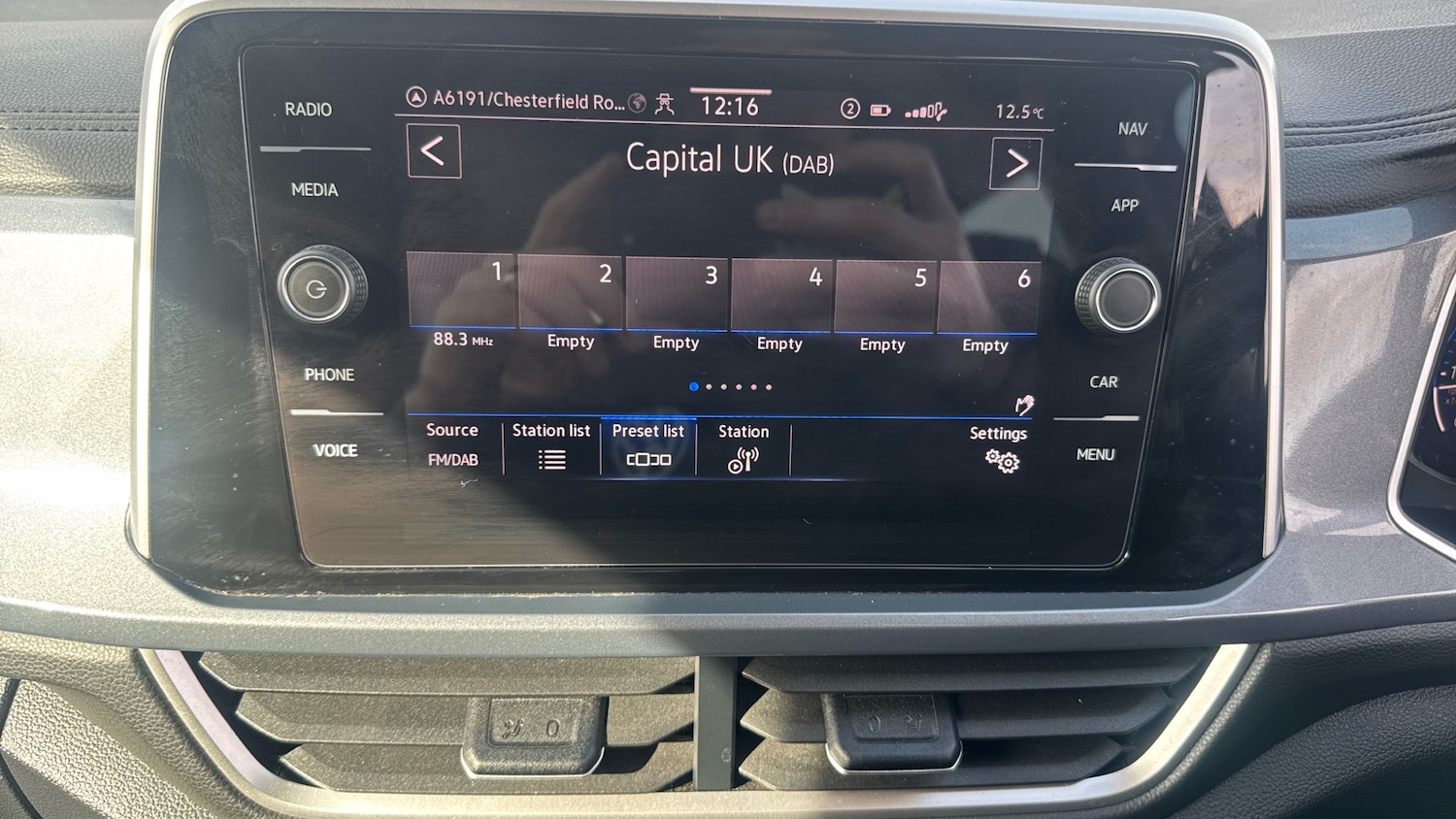 Used Volkswagen T-Roc 2023 for sale - 77665508: Photo 12