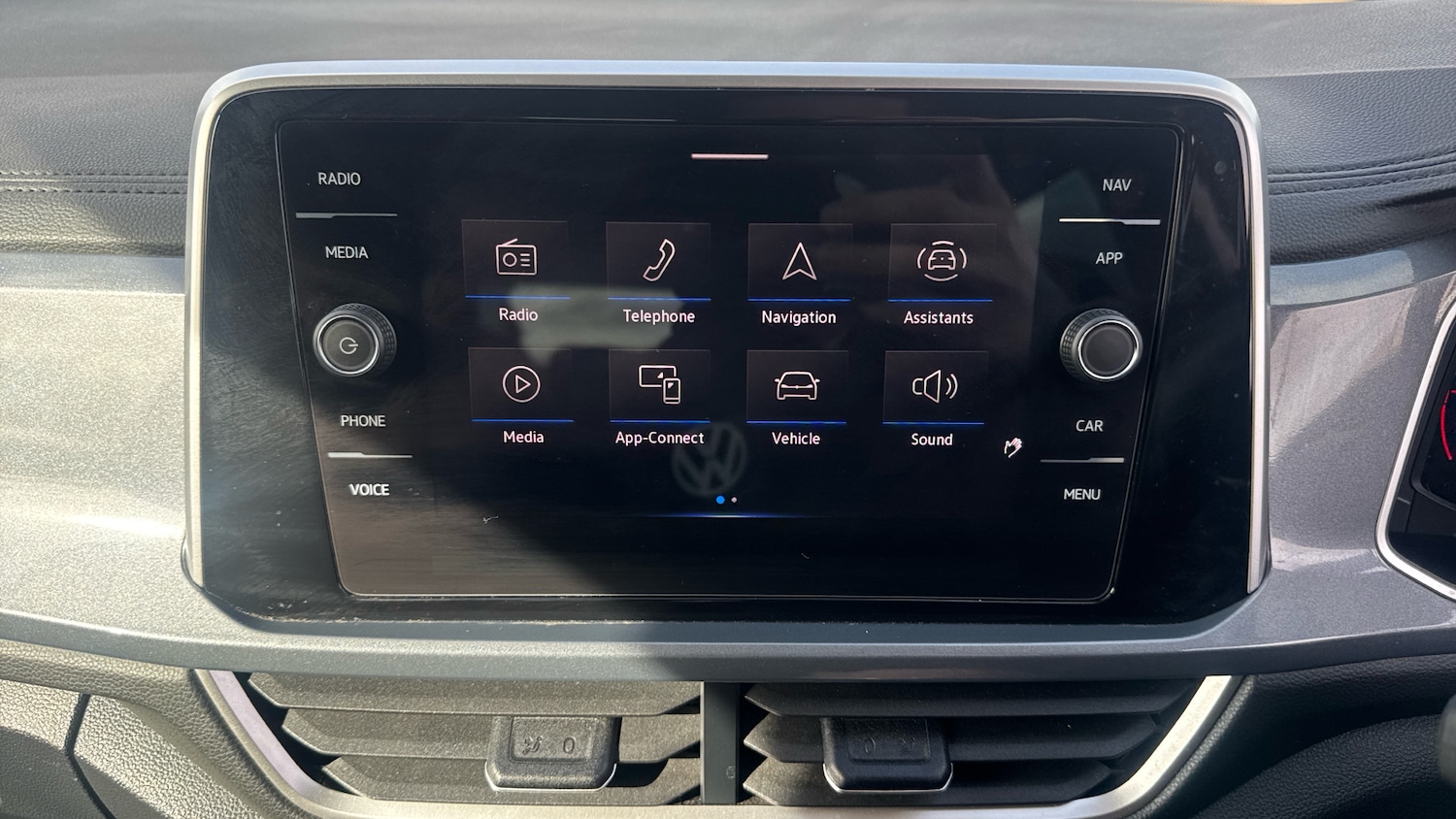 Used Volkswagen T-Roc 2023 for sale - 77665508: Photo 41