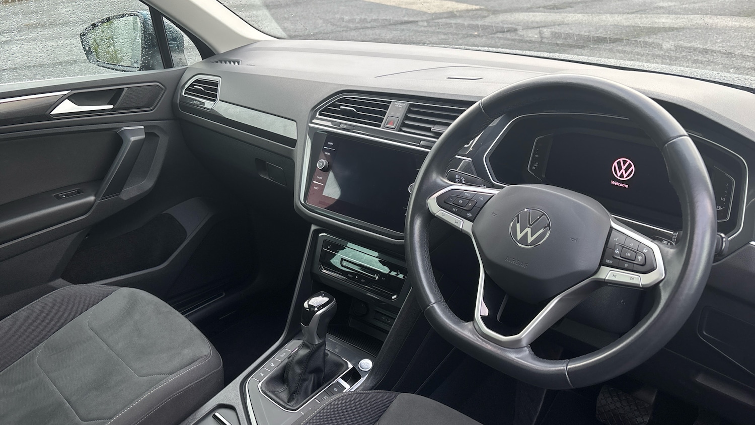 Used Volkswagen Tiguan 2021 for sale - 76693257: Photo 11