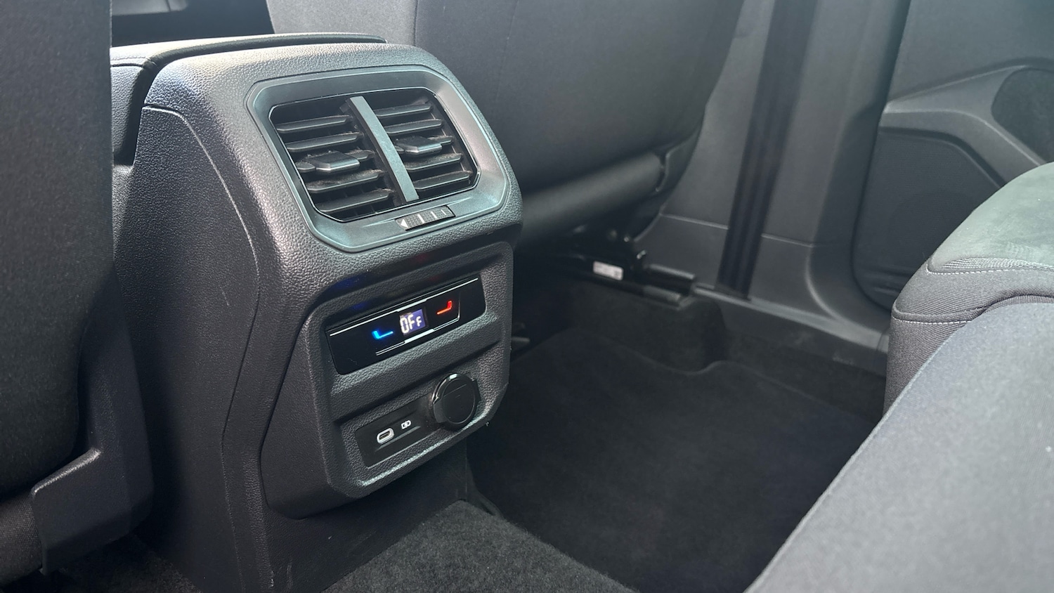 Used Volkswagen Tiguan 2021 for sale - 76693257: Photo 30