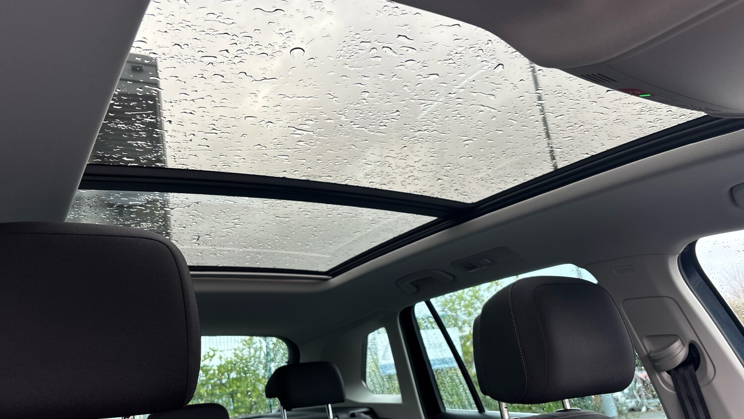 Used Volkswagen Tiguan 2021 for sale - 76693257: Photo 50