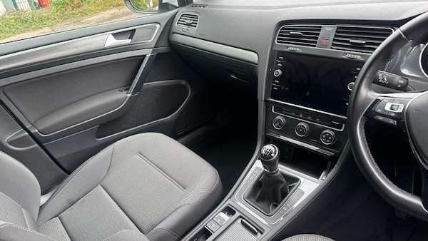 Used Volkswagen Golf 2019 for sale - 76230810: Photo 14
